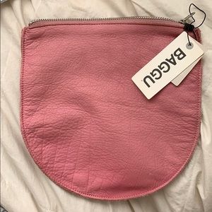 BAGGU real leather pouch